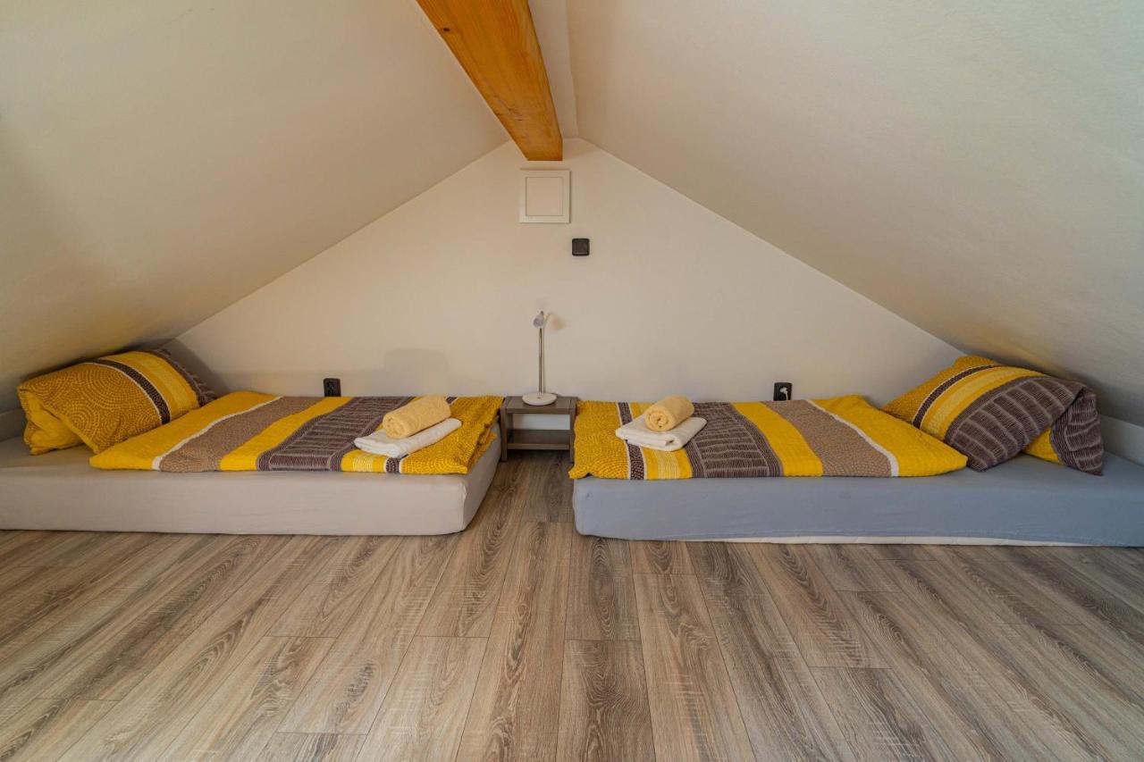 Apartmany Pod Sjezdovkou アベルタミ エクステリア 写真