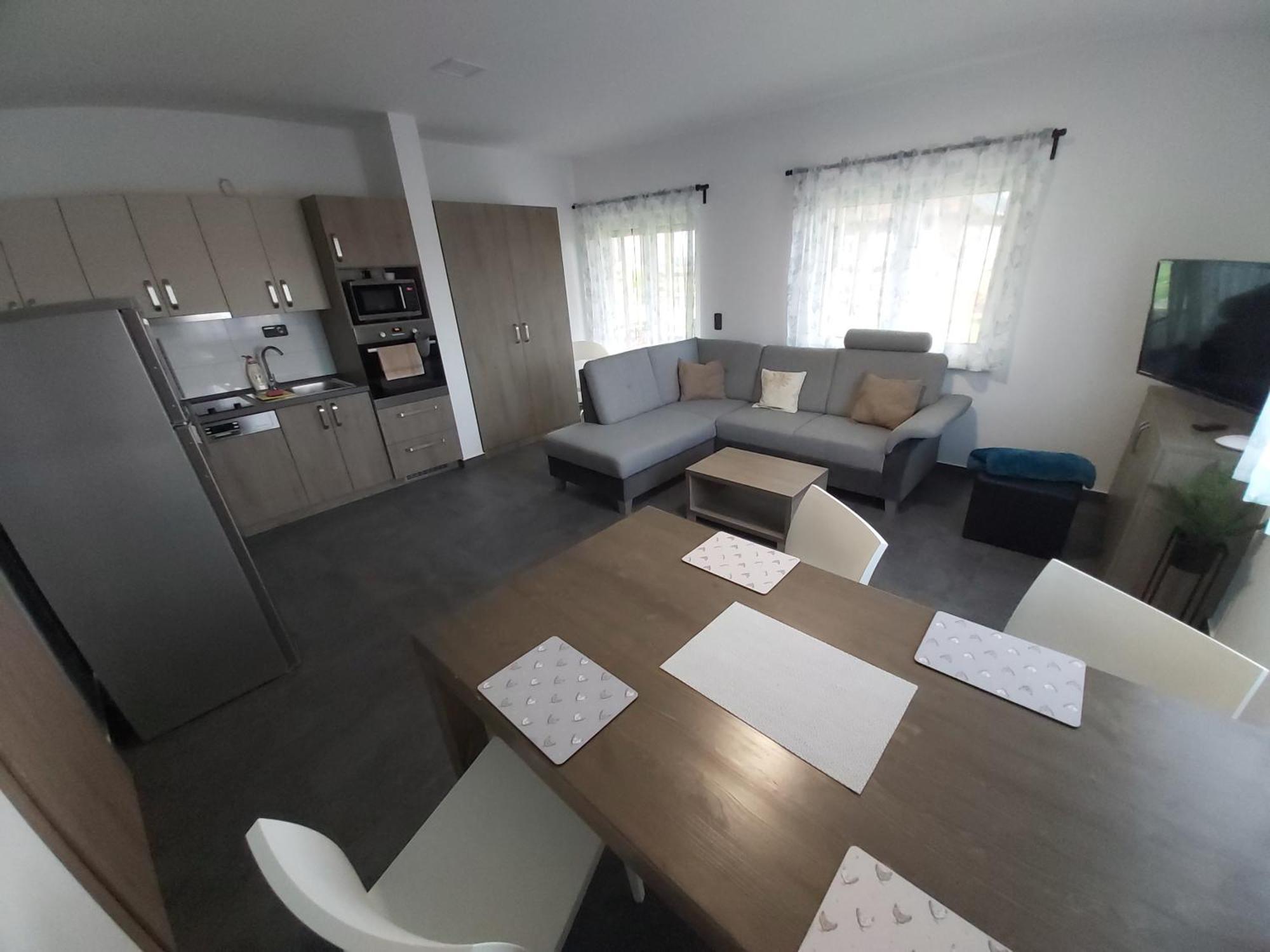 Apartmany Pod Sjezdovkou アベルタミ エクステリア 写真